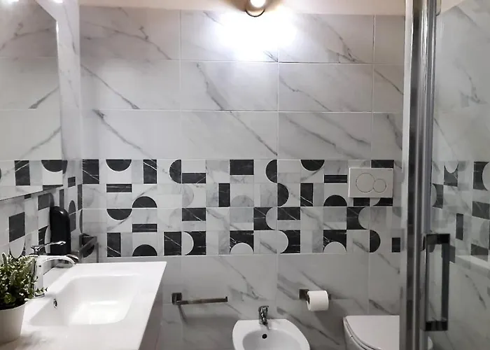 Miriam Loft S.orsola * בולוניה